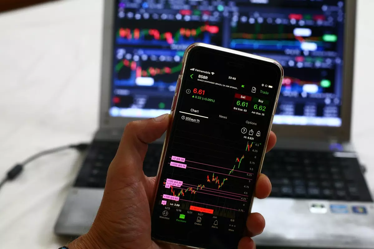 eni,-friday-focus-on-analyst-views-and-stock-pricing