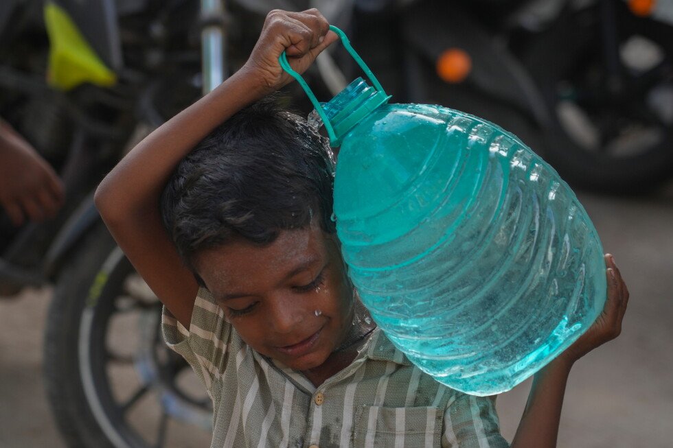 india’s-cities-and-farmers-are-affected-by-delayed-monsoon-rains