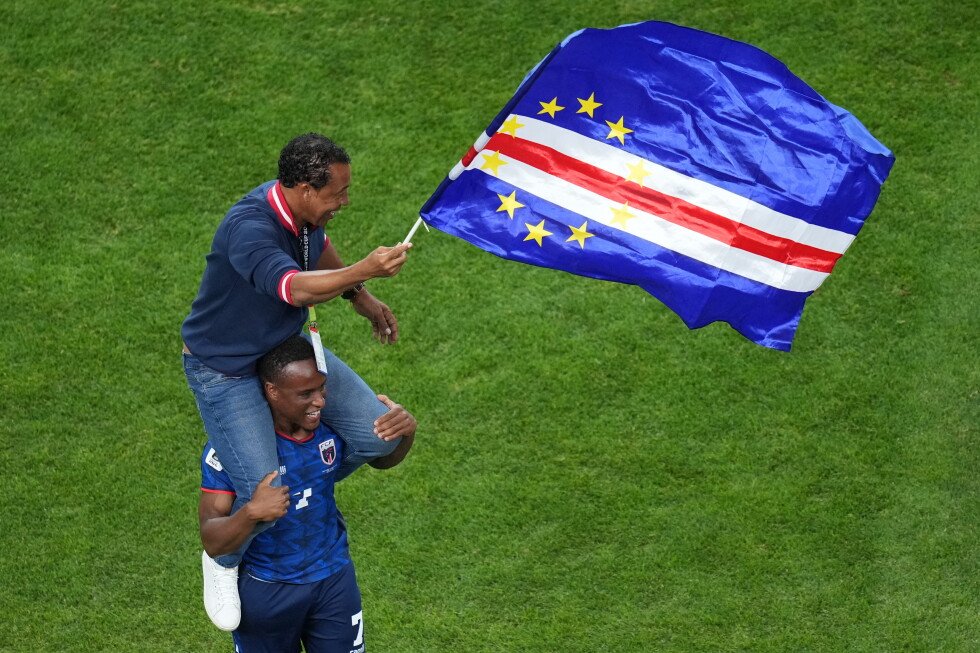 cape-verde’s-dream-run-continues,-becoming-smallest-country-into-world-cup-knockout-round