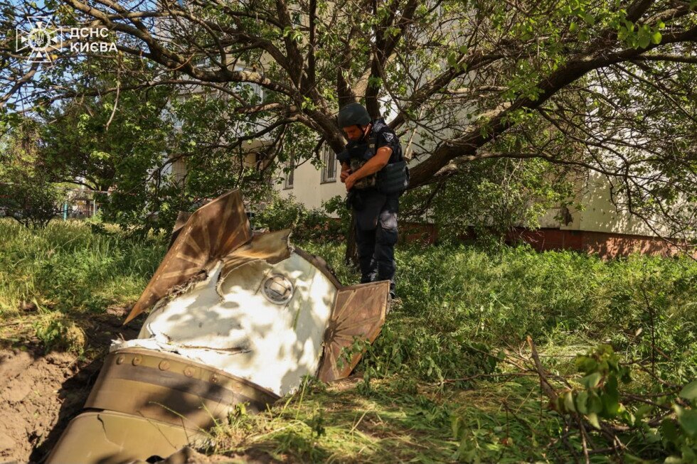 ukraine’s-drone-assault-ignites-major-oil-refinery-in-russia