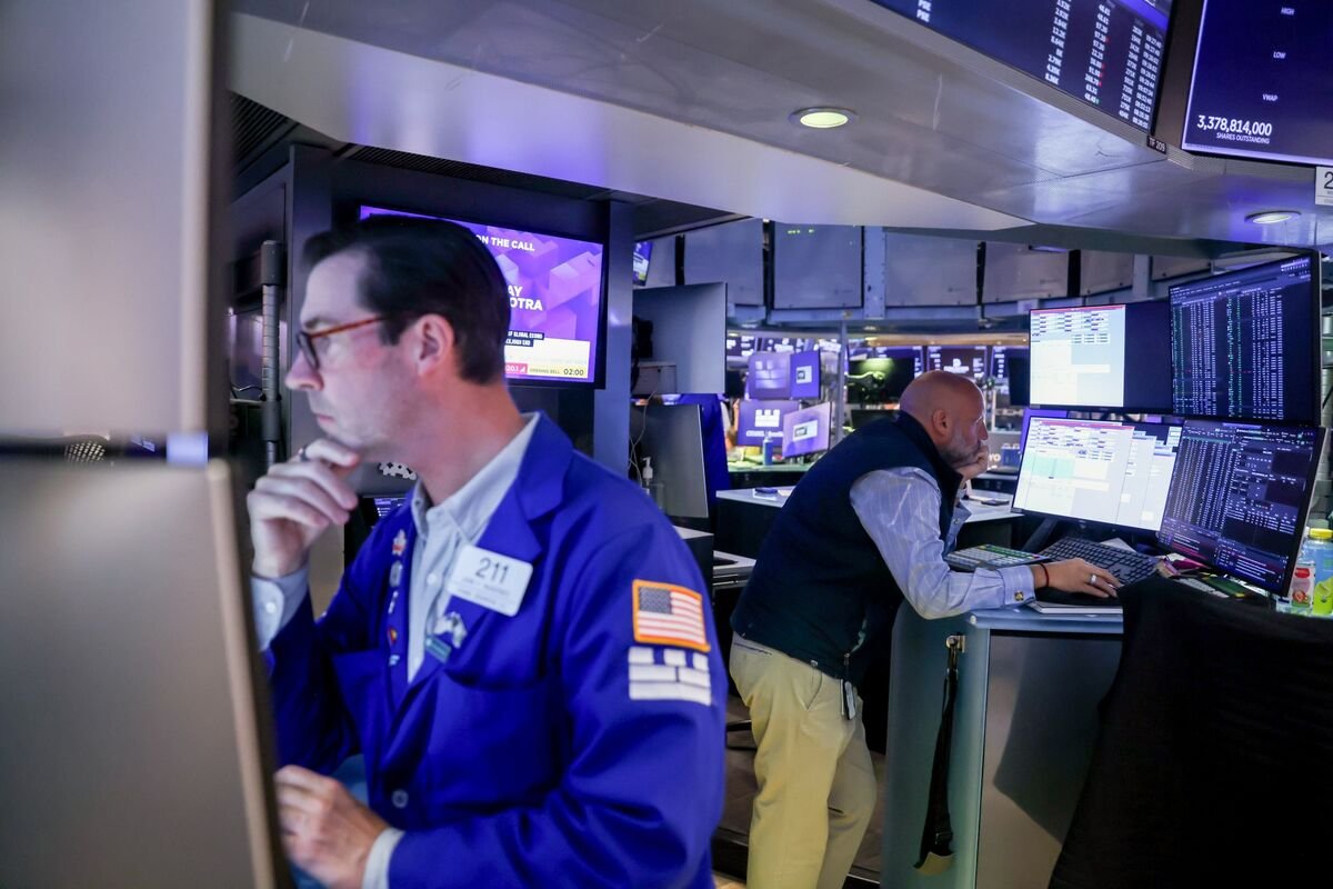 us-futures-climb-on-reports-peace-talks-to-resume:-markets-wrap
