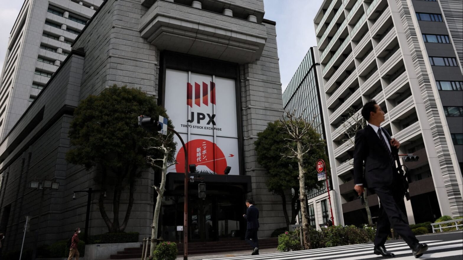 japan-ipos-fall-to-15-year-low-with-no-rapid-rebound-in-sight