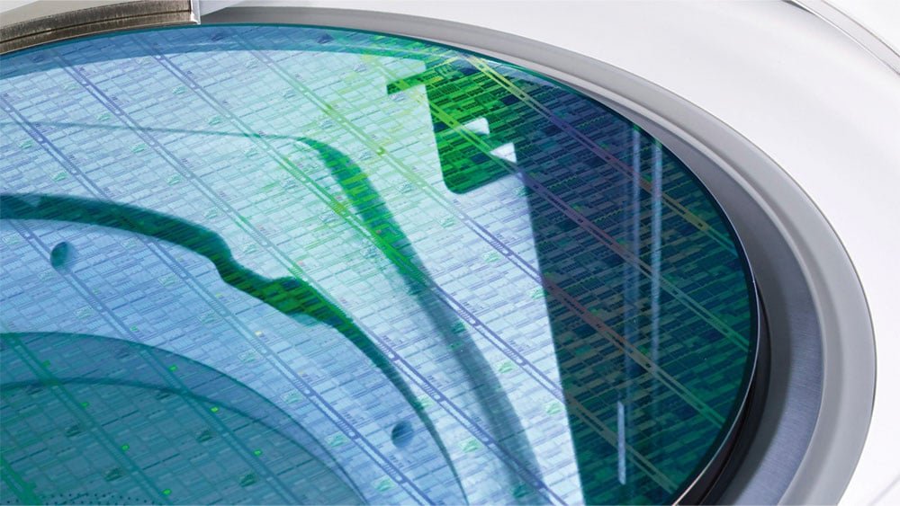 applied-materials-stock-hits-record-high-after-price-target-hikes