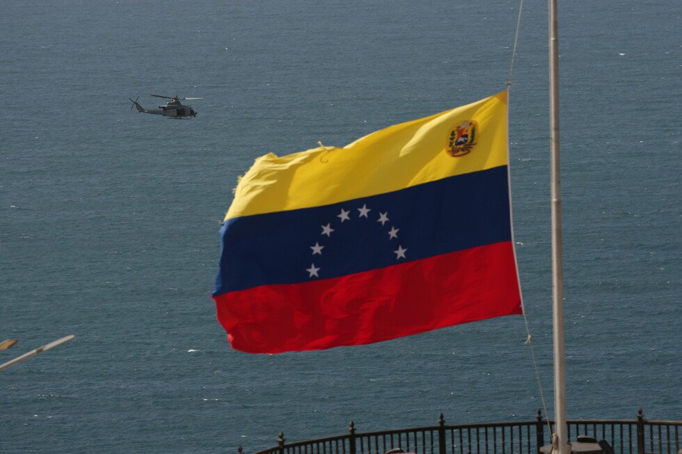 more-than-100-venezuelans-deported-from-us-were-in-caracas-hotel-destroyed-by-earthquakes