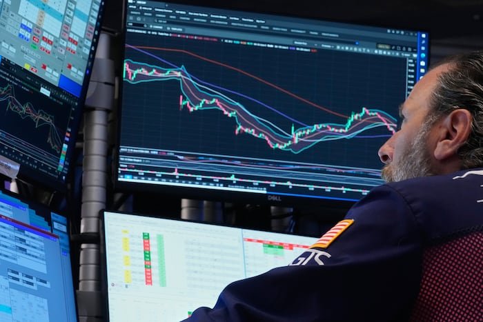 us-stocks-rally-and-claw-back-some-of-their-losses-for-june