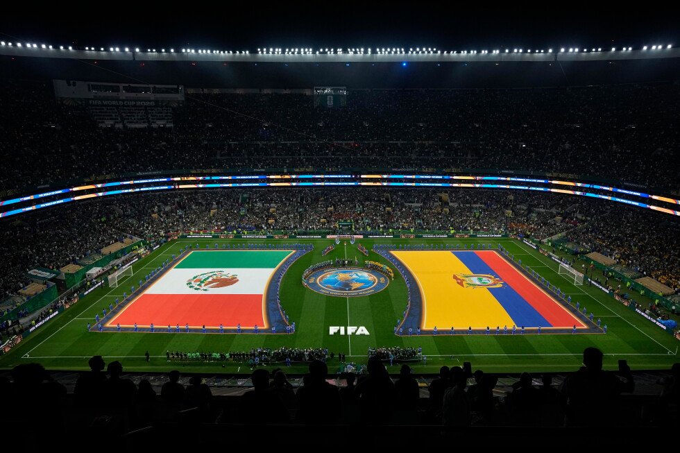 controversial-chant-by-mexico-fans-targets-ecuador-goalkeeper-in-world-cup