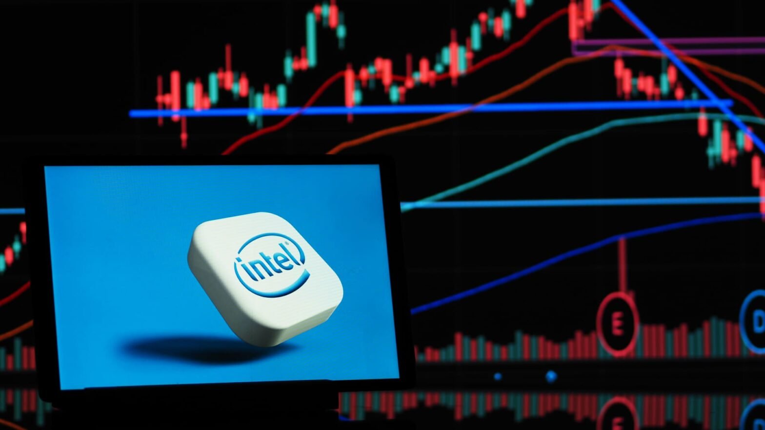 chip-stocks-that-notched-record-rallies-in-second-quarter-start-q3-with-a-dud
