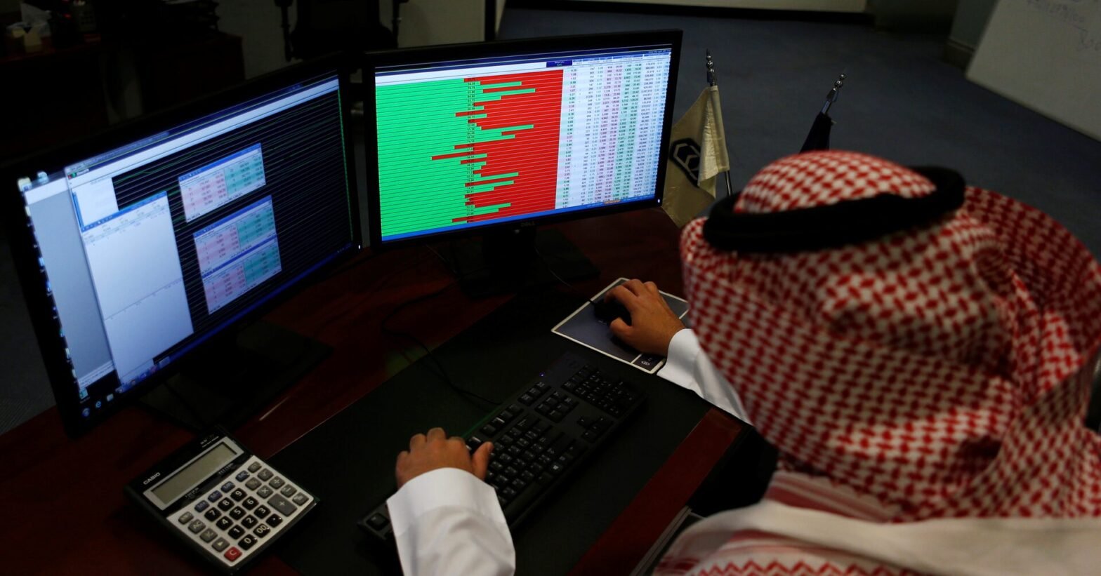 most-gulf-markets-muted-as-us-iran-negotiations-show-little-headway