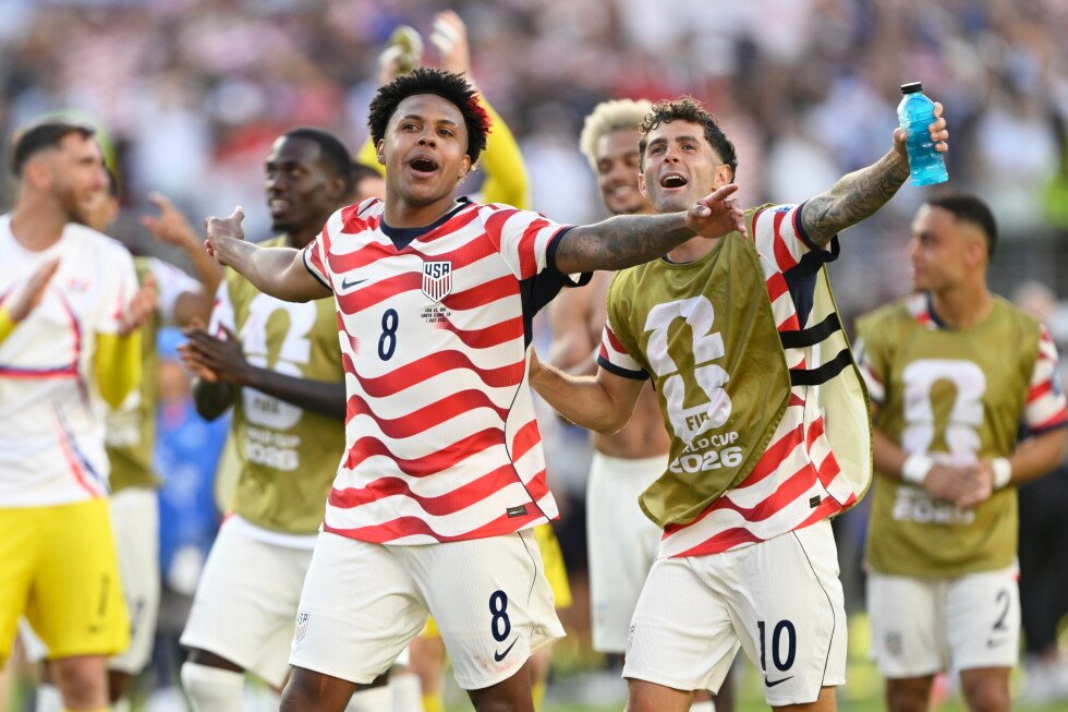how-‘country-roads’-became-the-us-team’s-world-cup-soundtrack