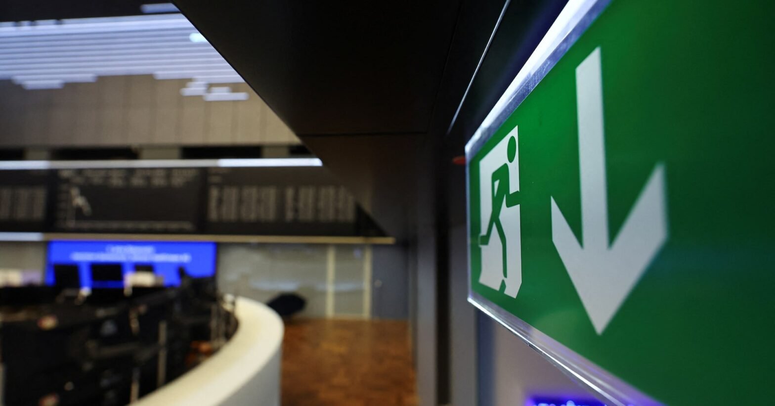 live-markets-better-growth-won’t-help-european-stocks,-bofa-says