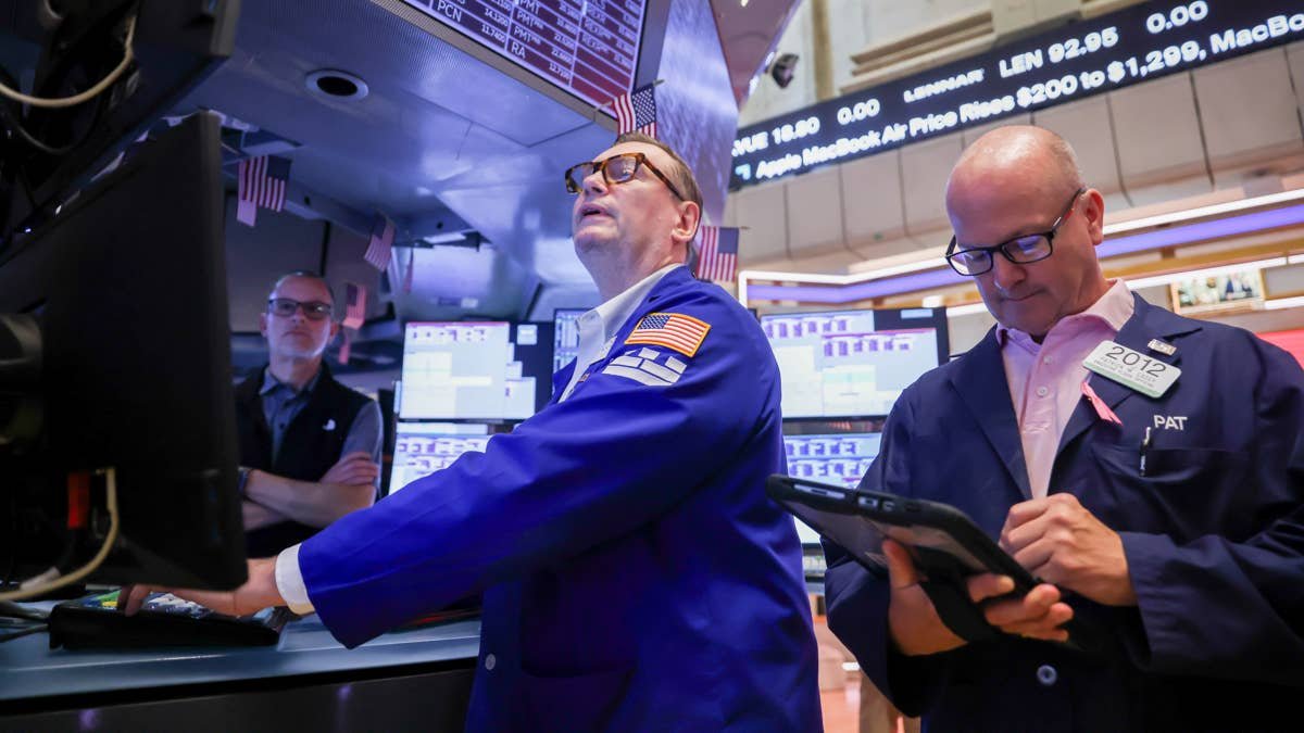 wells-fargo-doubles-down-on-stock-market-and-ai