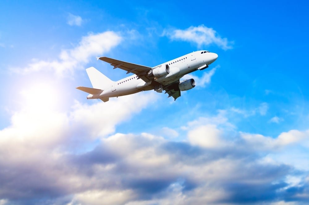 higher-airfares-are-sticking-after-spring-price-hikes,-analyst-says