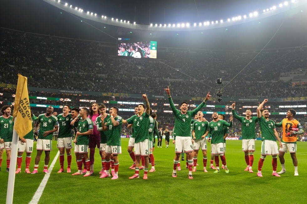 england-faces-mexico-at-‘monster’-stadium-where-el-tri-has-yet-to-concede-a-goal-at-this-world-cup