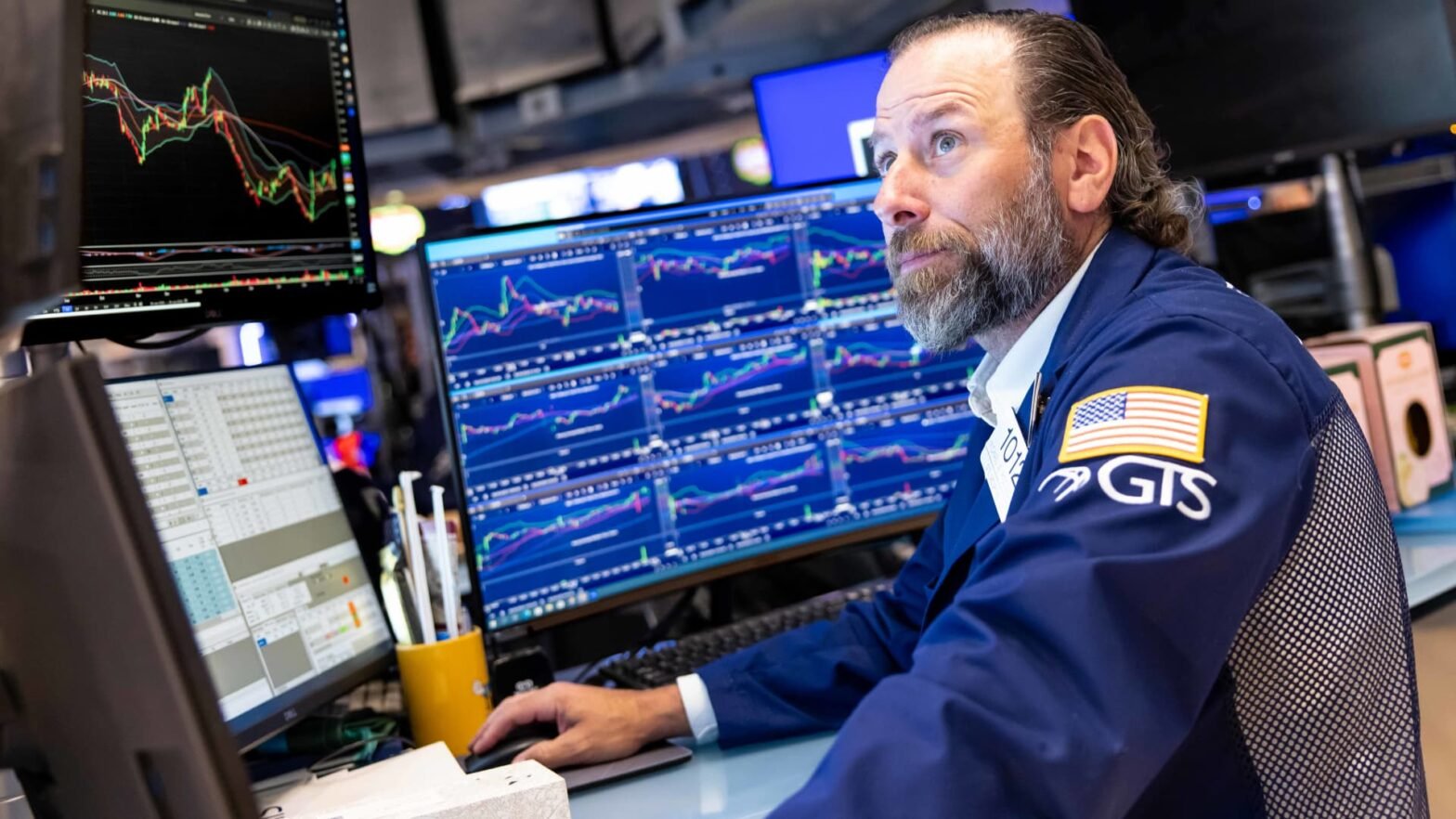 stock-futures-rise-after-record-setting-week-for-the-dow:-live-updates