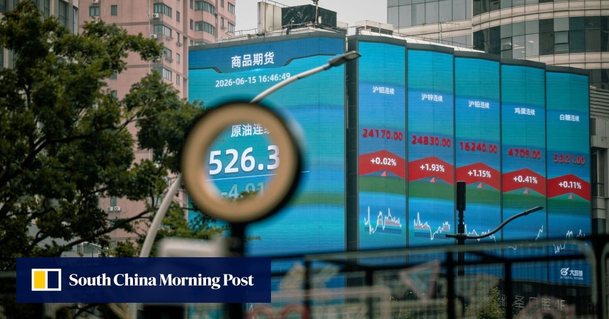 china’s-divergent-stock-market-displays-a-microcosm-of-the-nation’s-economy