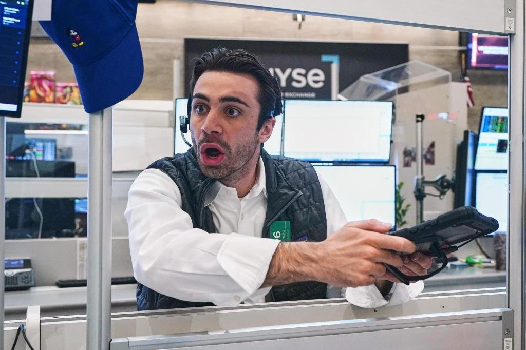 markets-on-wall-street-quietly-mixed-while-oil-prices-slip-after-opec+-plans-august-output-hike
