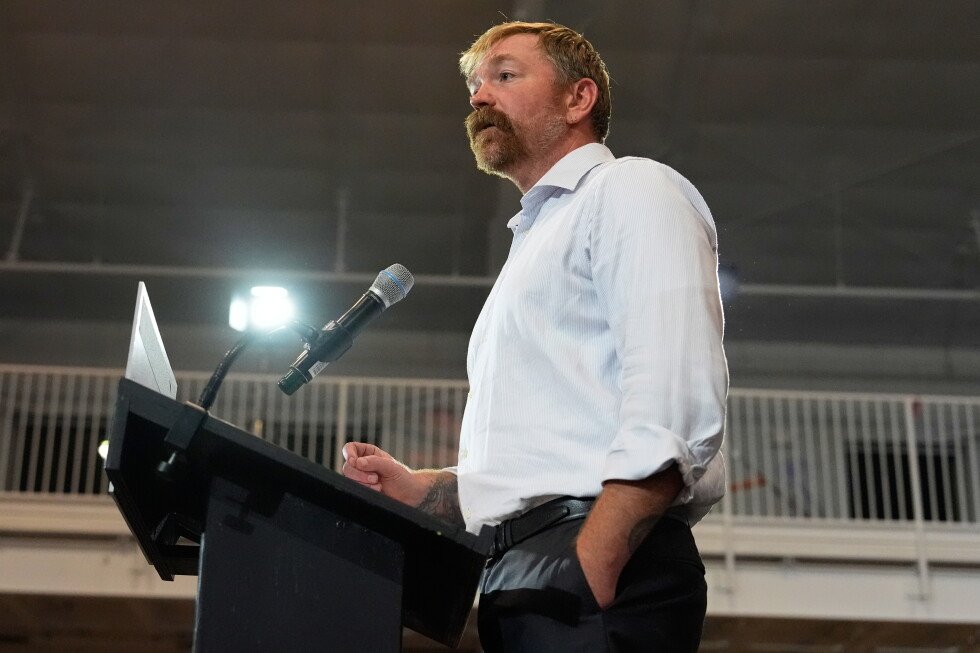 woman-accuses-maine-senate-candidate-graham-platner-of-sexual-assault:-report