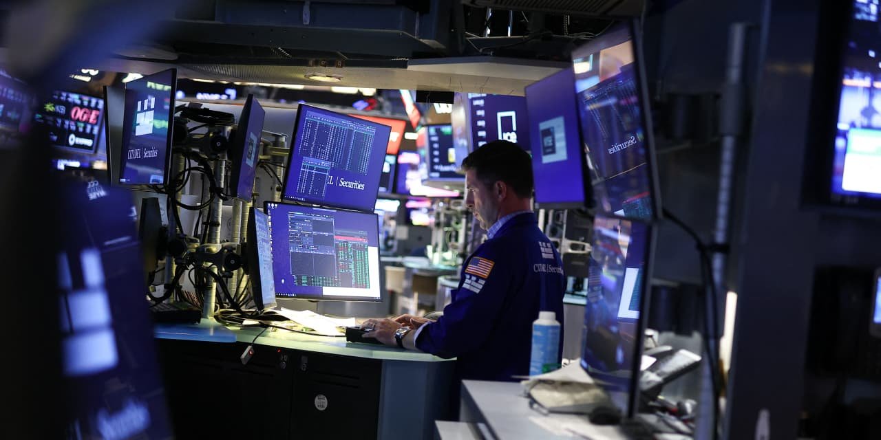 bubble-or-fatigue?-the-stock-market-needs-to-decide—now