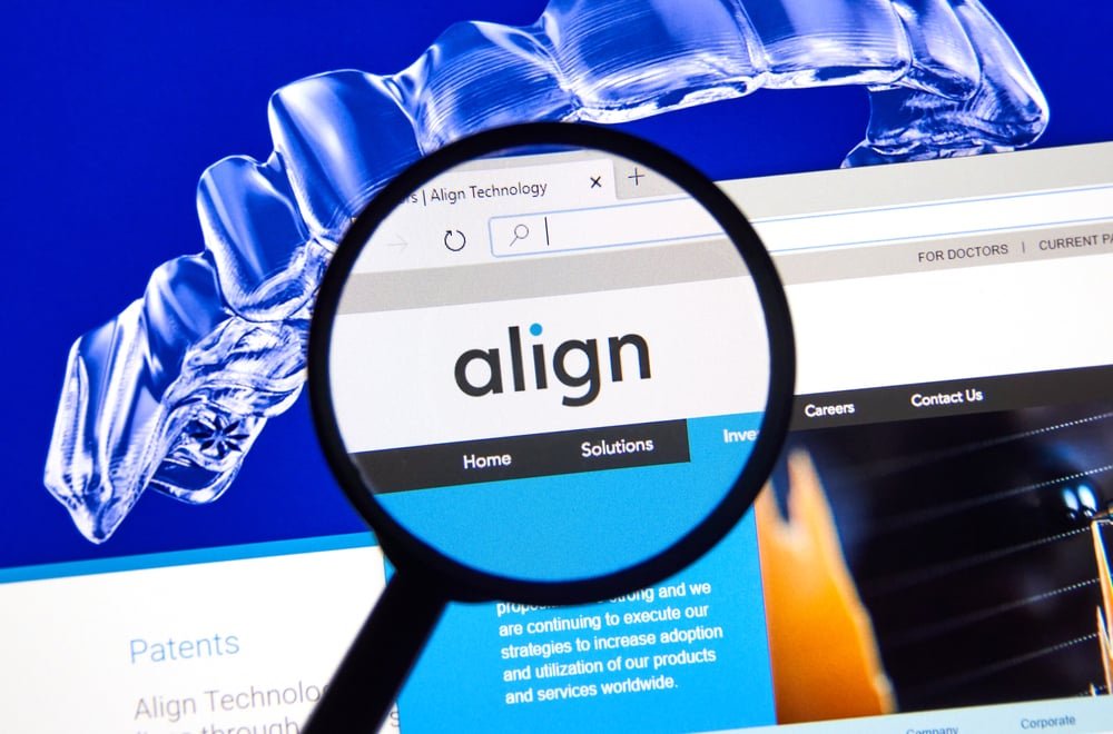 this-align-technology-analyst-begins-coverage-on-a-bearish-note;-here-are-top-5-initiations-for-thursday