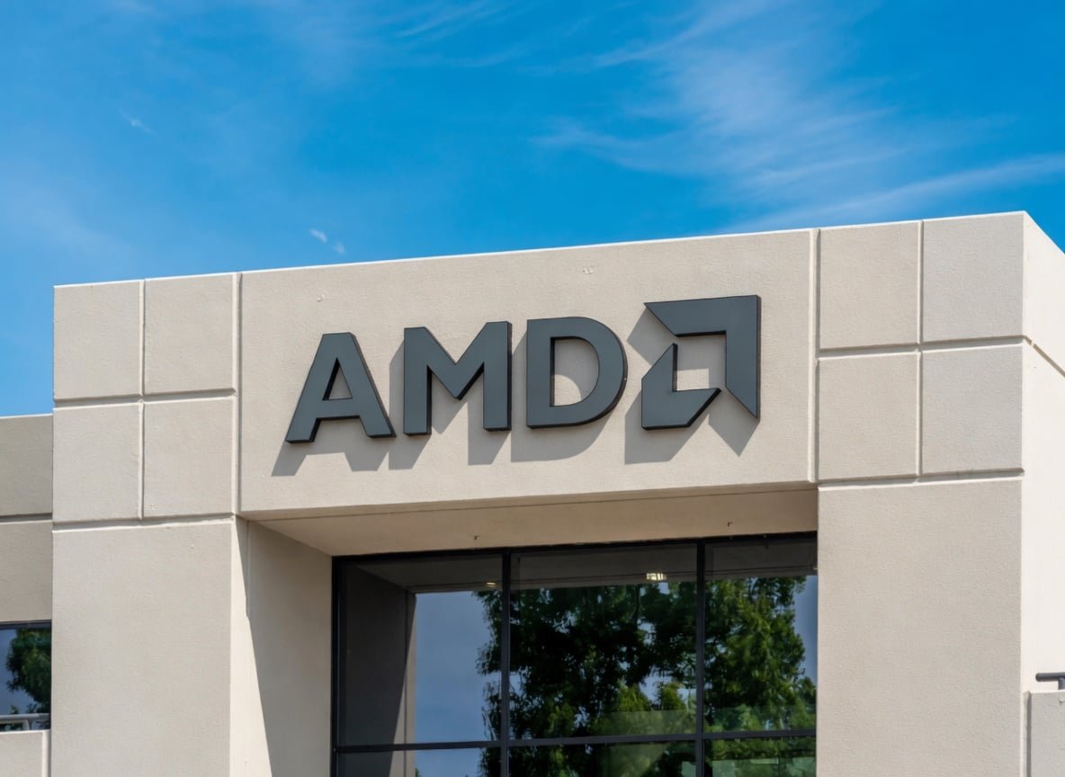 advanced-micro-devices-(amd)-stock-rallies-on-fresh-analyst-coverage-and-upgraded-price-targets