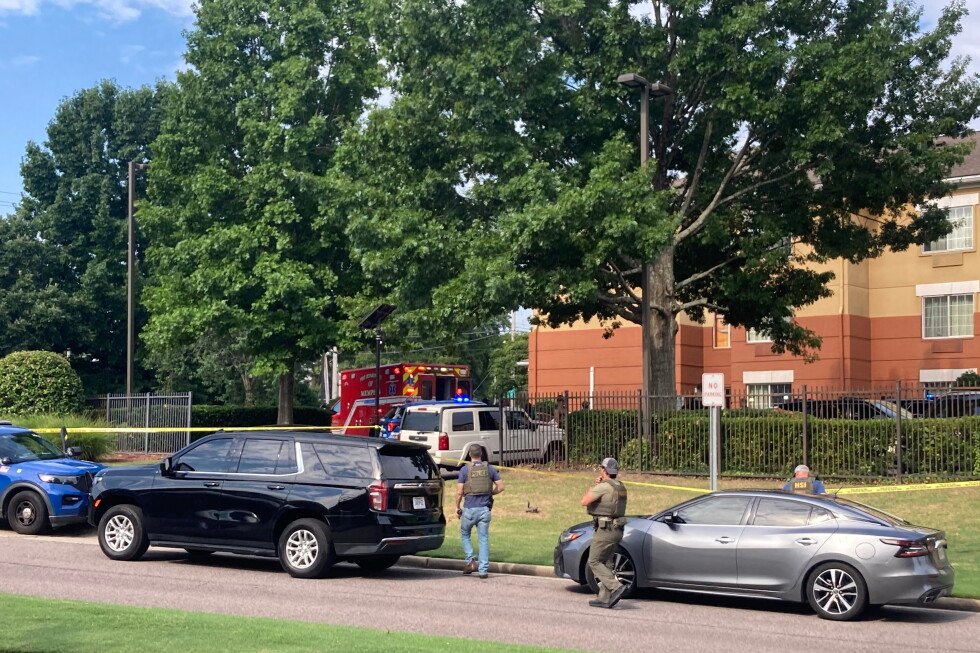 federal-task-force-agent-in-memphis-shoots-and-kills-suspect-while-serving-drug-warrant
