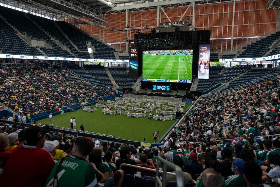 why-english-speakers-are-tuning-into-world-cup-broadcasts-in-spanish