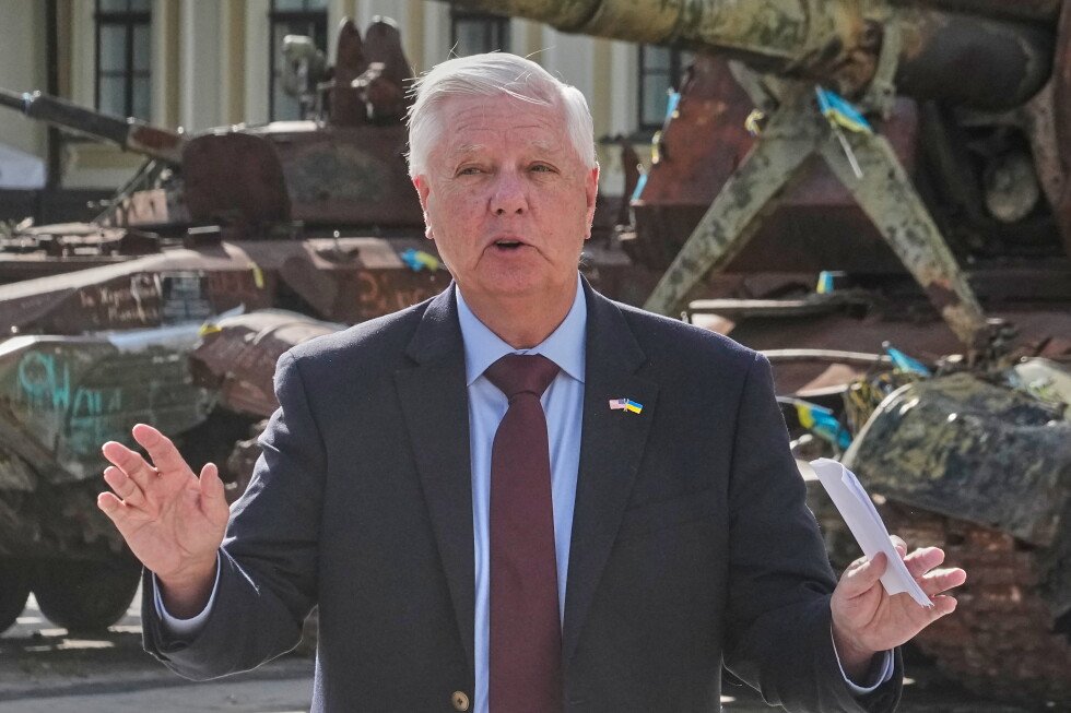 lindsey-graham-lauded-for-support-of-ukraine,-nato,-israel