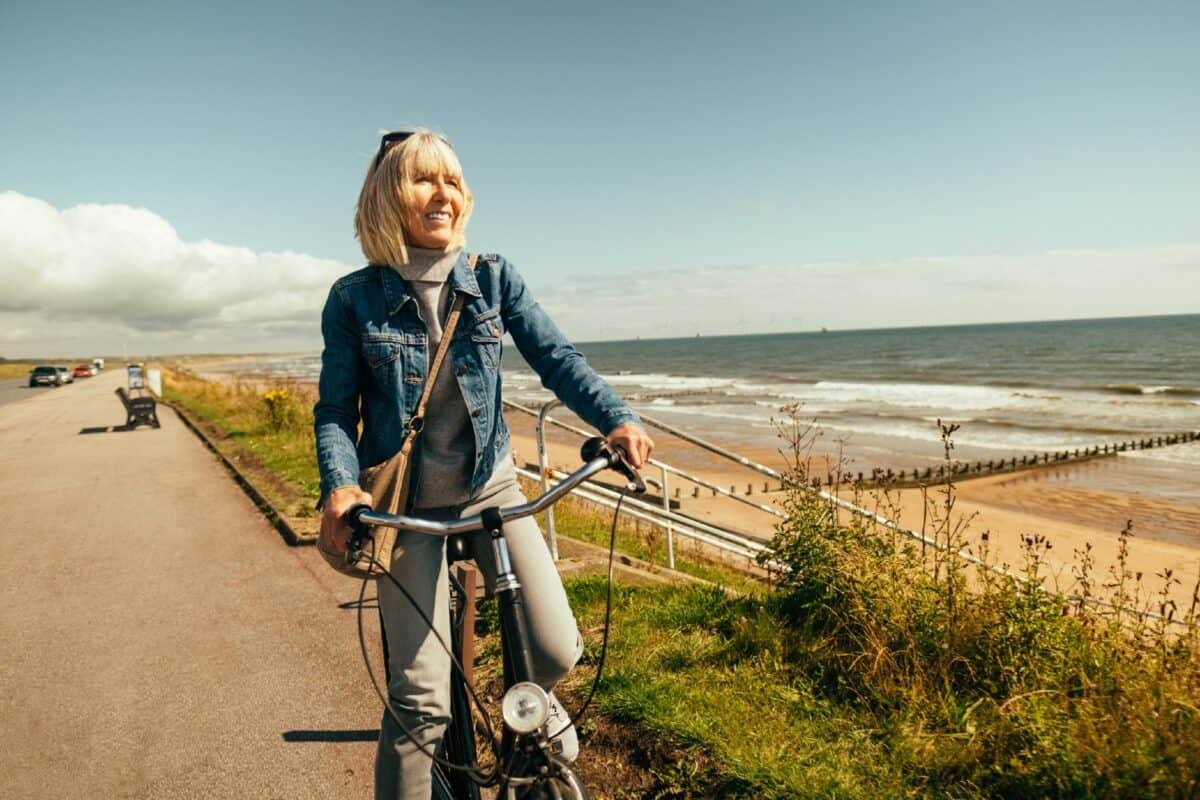 can-someone-put-money-in-the-stock-market,-quit-work,-and-live-off-the-passive-income-instead?