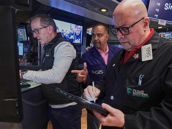 oil-prices-jump-following-the-latest-fighting-in-the-middle-east;-ai-stocks-sink
