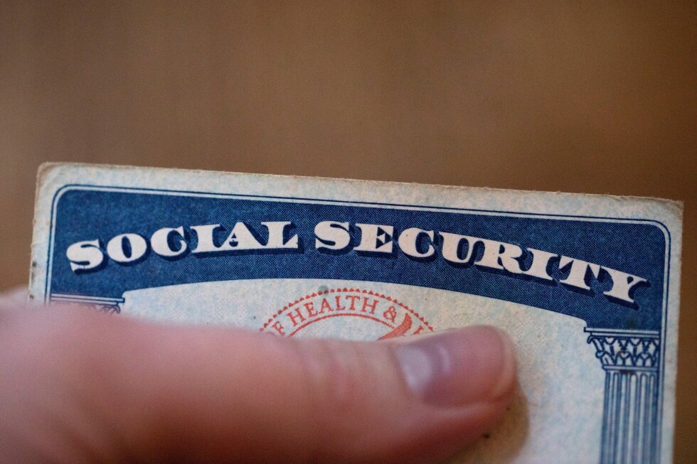 senators-unveiling-bipartisan-bill-to-tackle-social-security-insolvency