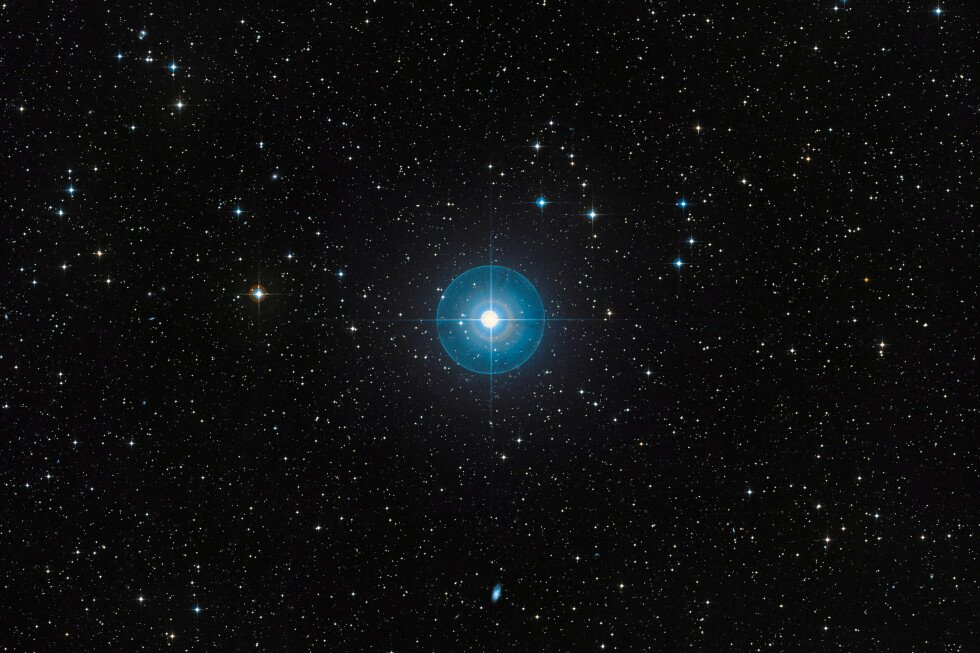 un-tenue-nuevo-planeta-aparece-alrededor-de-una-joven-estrella-tras-una-decada-oculto
