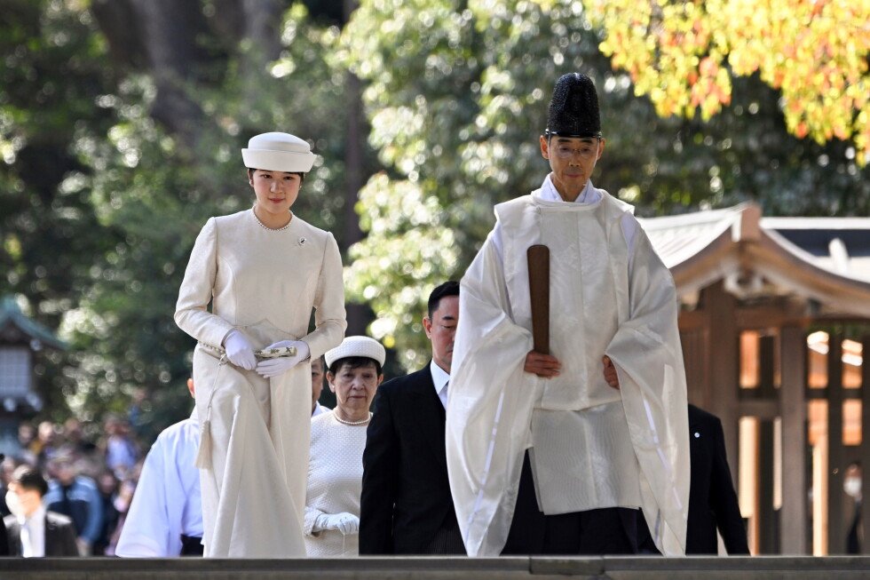japan’s-plan-to-save-imperial-family-could-doom-it-with-male-only-succession