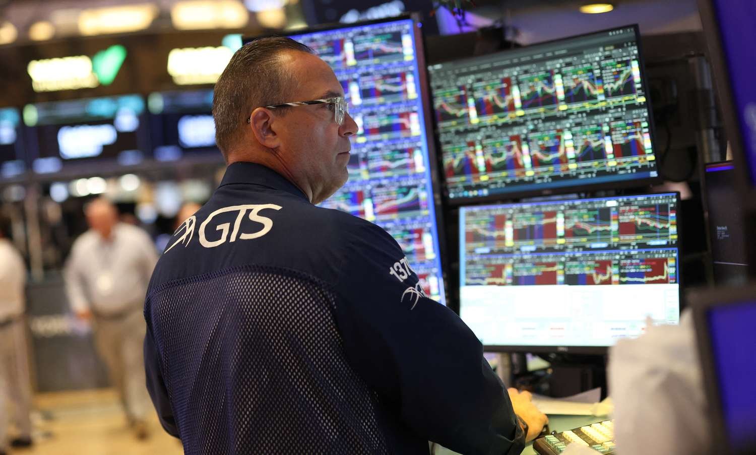 5-things-to-know-before-the-stock-market-opens-on-friday