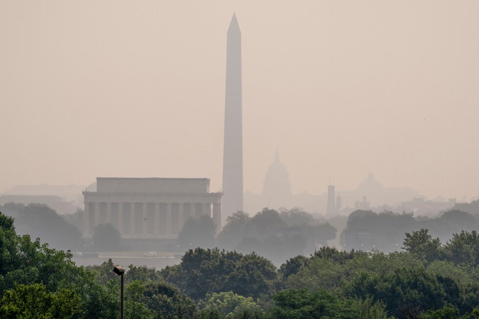 hazy-skies-from-wildfires-persist-across-wide-swath-of-us