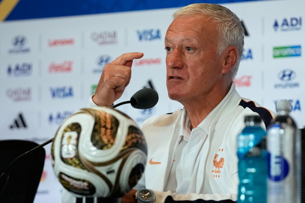 disappointed-france-and-england-meet-in-world-cup-third-place-game