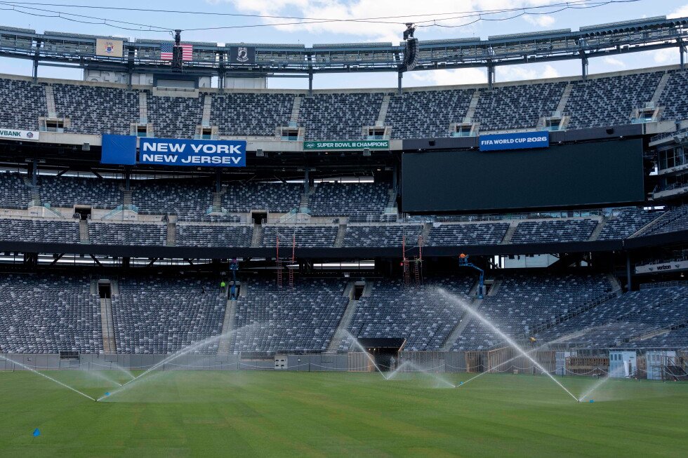 world-cup-final-will-be-played-on-turf-with-mixed-reviews.-rain-might-help