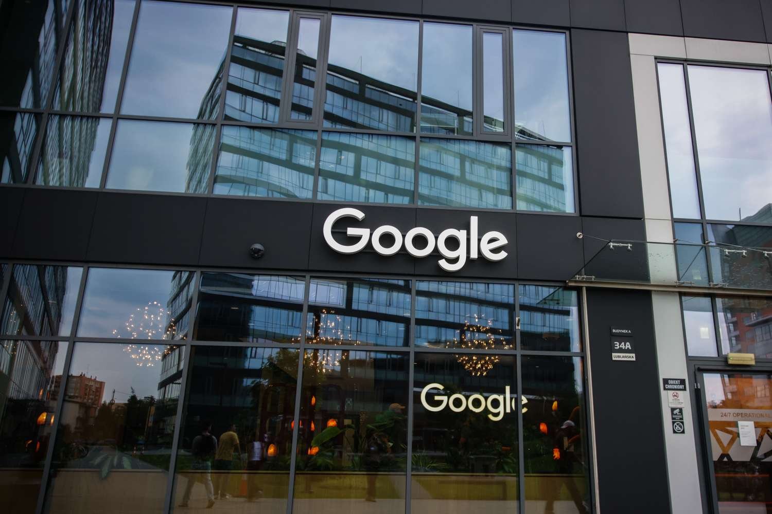 what-to-expect-in-markets-this-week:-alphabet,-tesla-and-intel-headline-big-tech-earnings-reports
