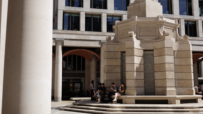london-stock-exchange-plans-to-launch-round-the-clock-trading-next-year