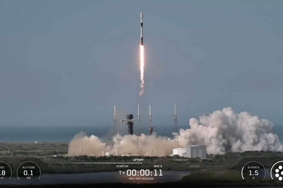 mission-launches-to-extend-life-of-aging-satellites-in-orbit