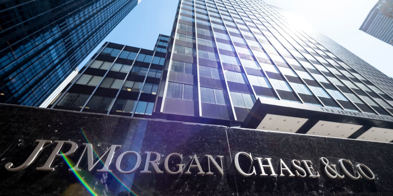 why-beat-and-raise-earnings-reports-are-no-longer-enough-to-push-the-stock-market-higher