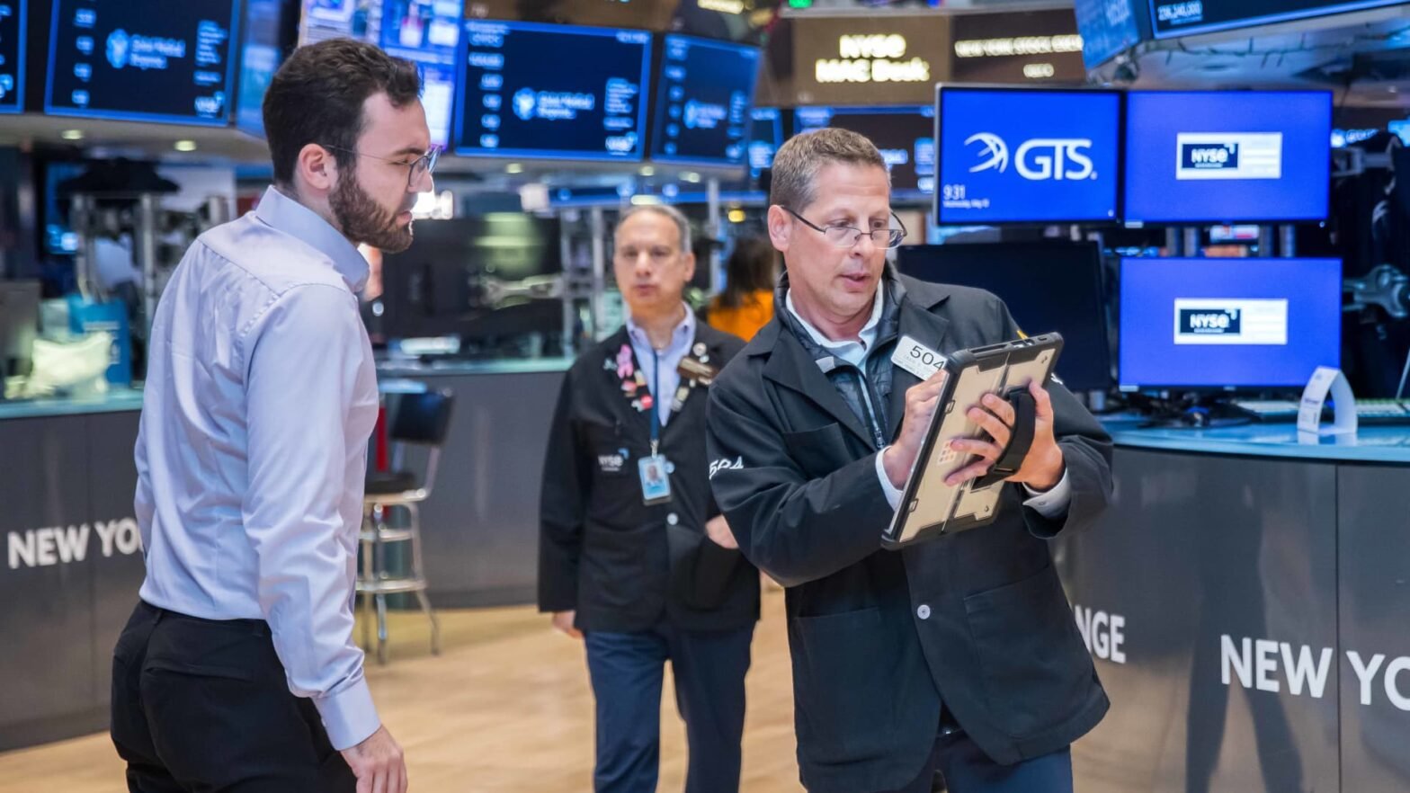 stock-futures-are-little-changed-as-traders-look-to-recover-from-oil-driven-sell-off:-live-updates
