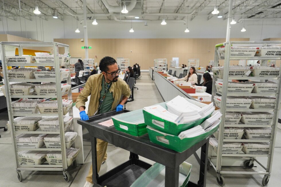 nearly-150,000-mail-ballots-rejected-in-california’s-june-primary