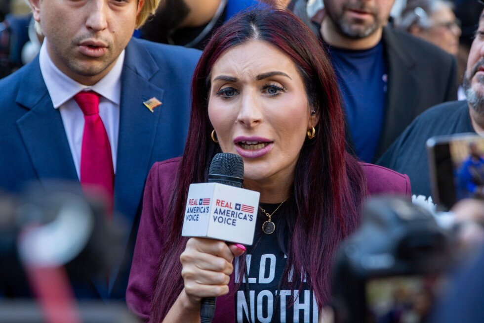 loomer-meets-with-zelenskyy-in-ukraine-after-major-reversal-on-the-war