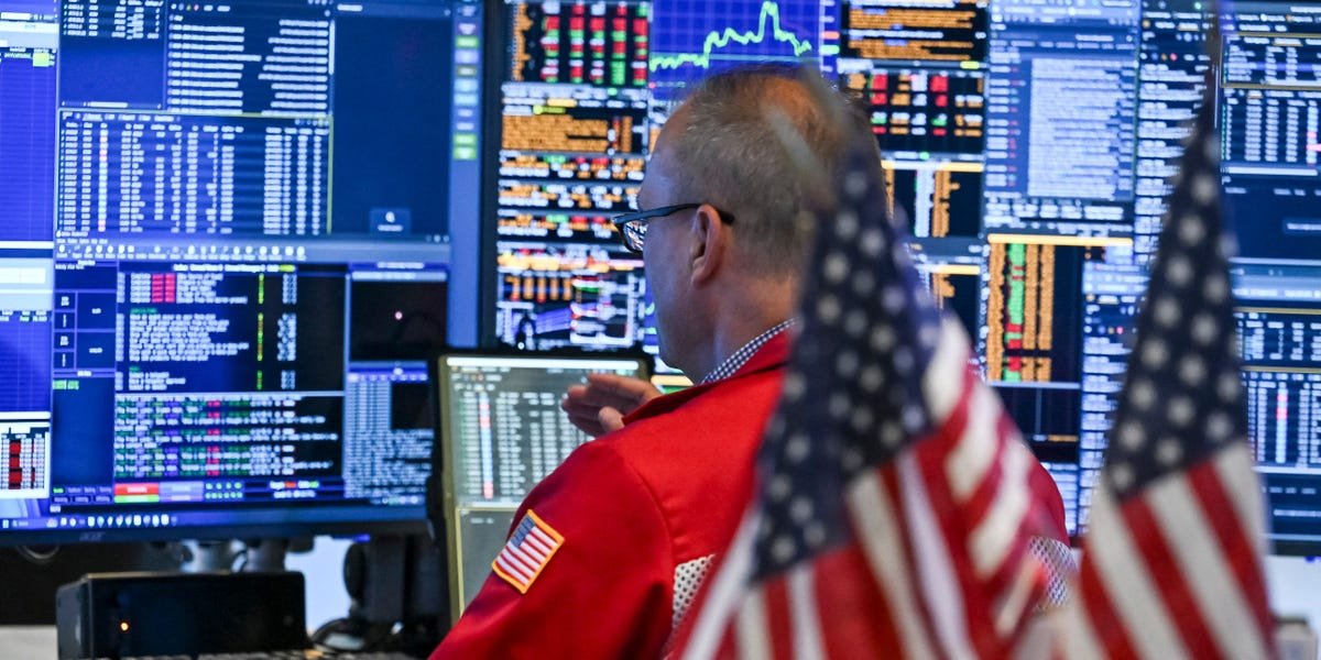 stock-market-sell-signal-from-bofa-at-highest-level-since-2021