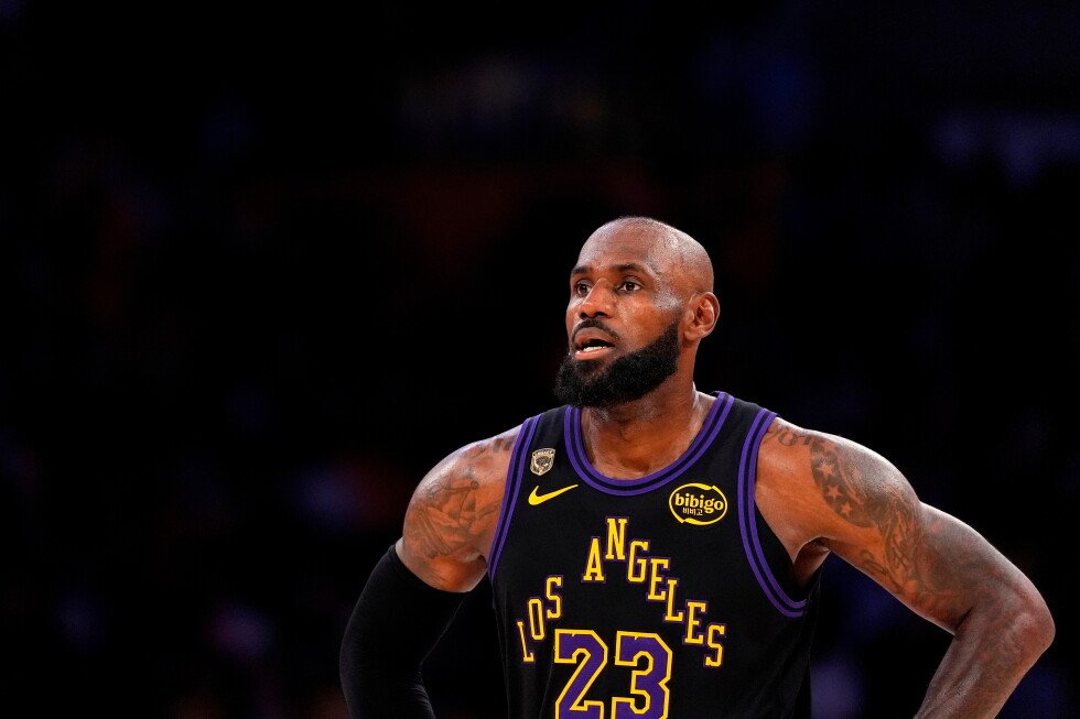 lebron-james-is-heading-to-the-philadelphia-76ers