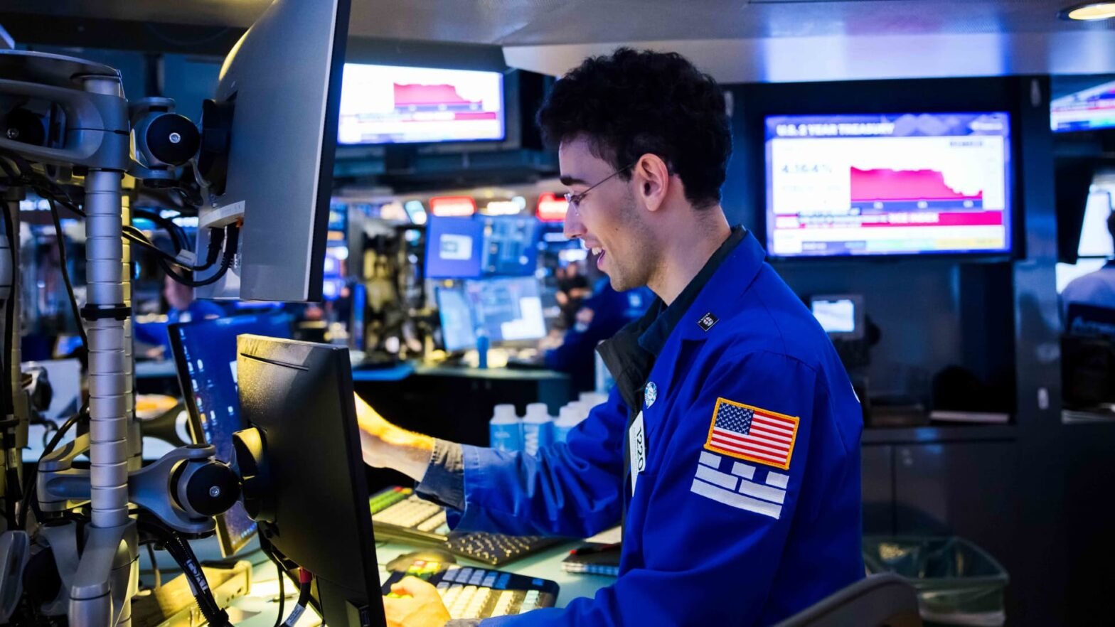 nasdaq-futures-rally-ahead-of-big-week-of-earnings,-fed-meeting:-live-updates