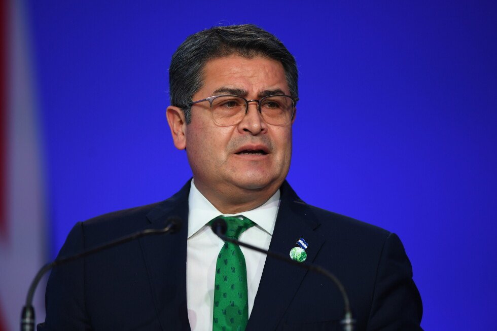 expresidente-hondureno-regresa-a-su-pais-despues-de-ser-indultado-por-eeuu