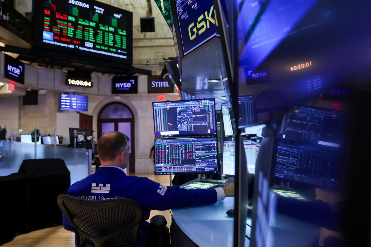 oil-extends-decline,-asian-stocks-set-for-losses:-markets-wrap