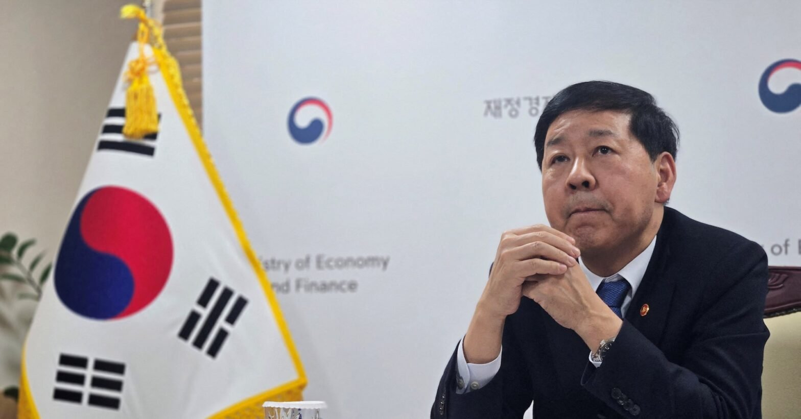top-south-korean-policy-makers-apologise-for-single-stock-leveraged-etfs