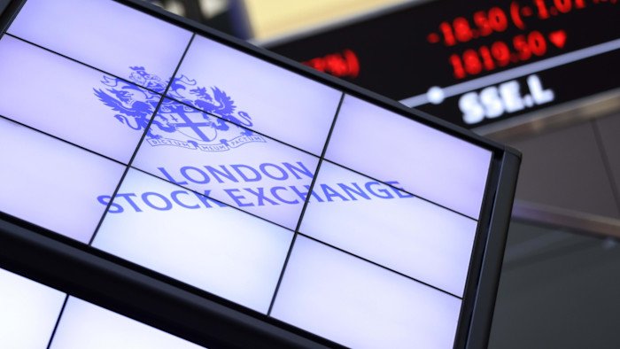 ftse-100-hits-all-time-high-as-‘anti-tech’-index-shines-in-global-chip-rout